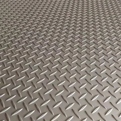 Spessore della lamiera striata in acciaio inossidabile